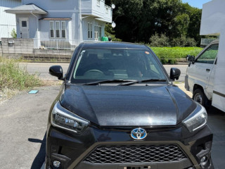 toyota-raize-z-1200-hybrid