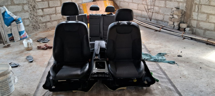 benz-amg-204-all-parts-available-big-0