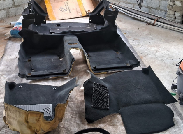 benz-amg-204-all-parts-available-big-1